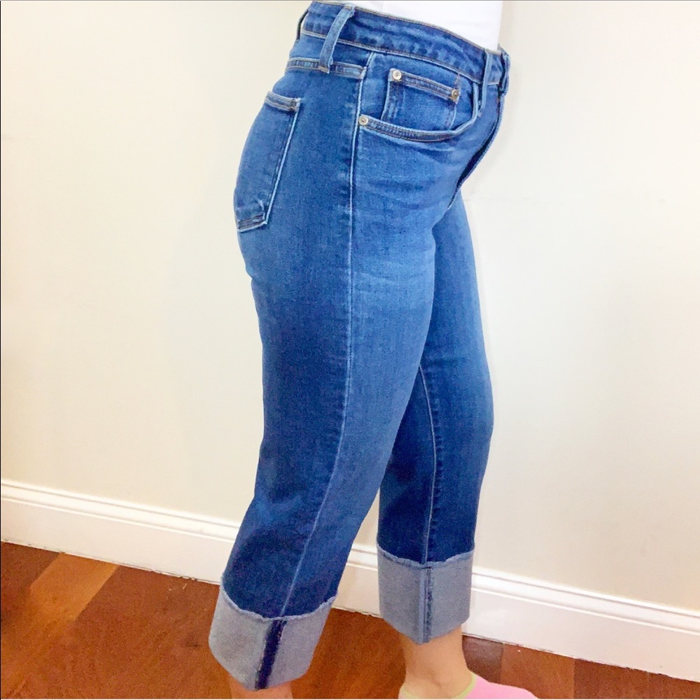 High Rise Cuffed Denim Jeans - Picture 5 of 8